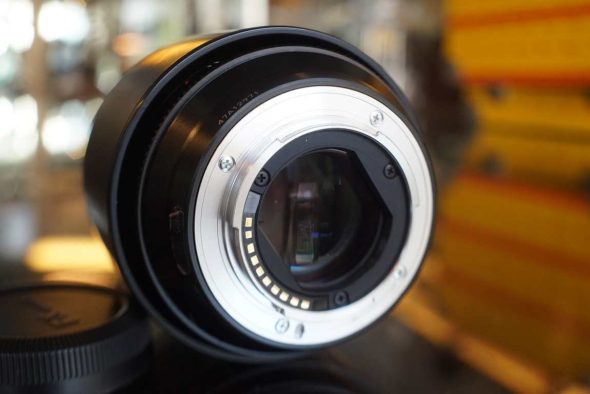 FujiFilm XF 56mm F/1.2 lens for X-mount