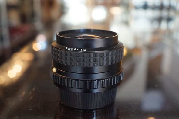 Pentax SMC-A 28mm f/2.8 wide angle lens for PK