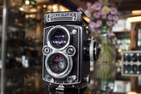 Rolleiflex 3.5E TLR with full CLA