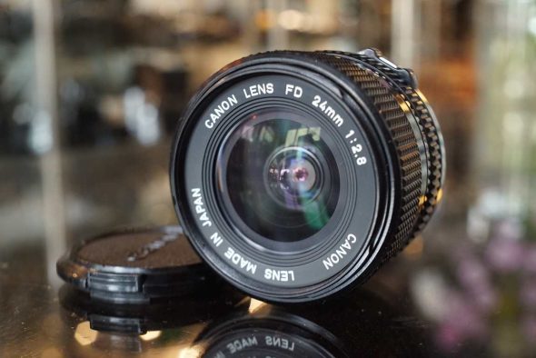 Canon nfD 24mm f/2.8