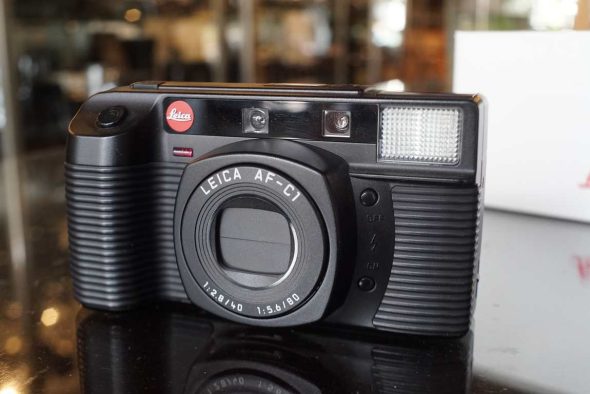 Leica AF-C1 + pouch, both boxed