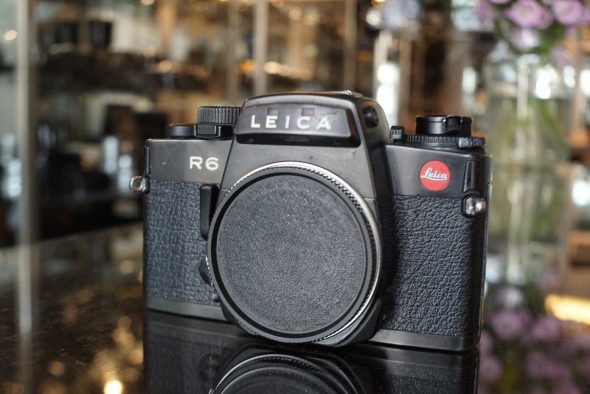 Leica R6 body black, worn but serviced