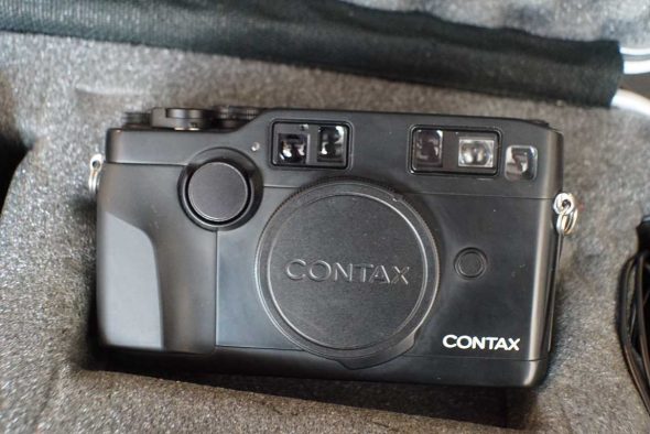 Contax G2 Millenium kit black, in suitcase