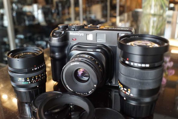 Mamiya 6 Rangefinder kit with 50mm, 75mm and 150mm lenses