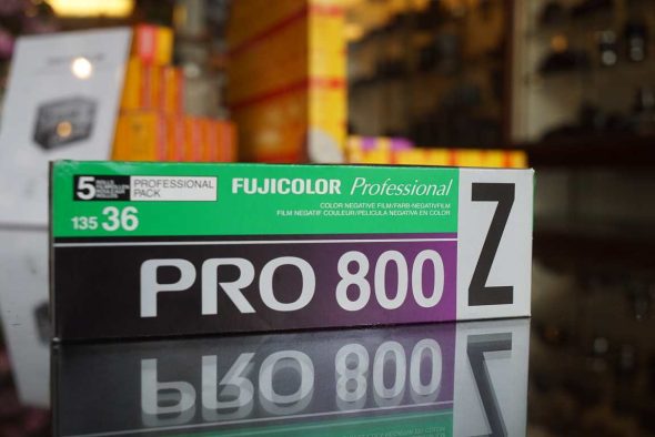 FujiFilm Pro 800Z / 135-36 (5-pack), expired 2010