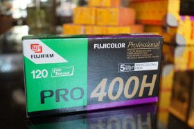 FujiFilm Pro 400H / 120 (5-pack), expired 2008