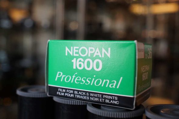 FujiFilm Neopan 1600 / 135-36, 5-pack, expired 2012