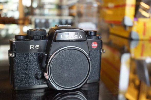 Leica R6 body black, issues, for repair/parts, OUTLET