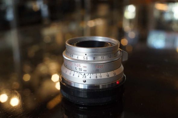 Leica Summaron 35mm F/2.8 lens for M-mount