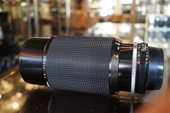 Nikon Zoom Nikkor 80-200mm F/4 AI-S