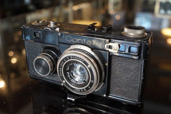 Contax 1d black + Tessar 5cm f/2.8 lens