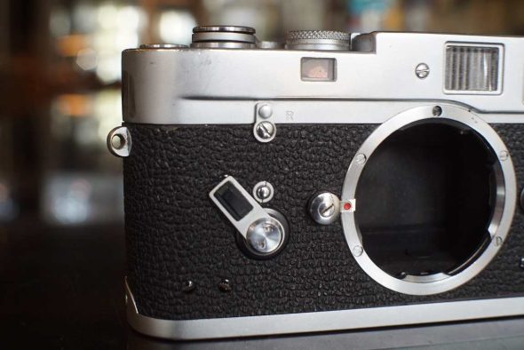 Leica M4 body chrome for parts/repair, OUTLET