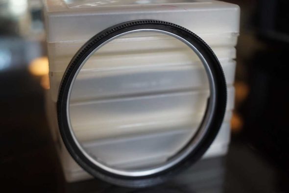 Hasselblad filter adapter: Series VIII (63) filters to B50