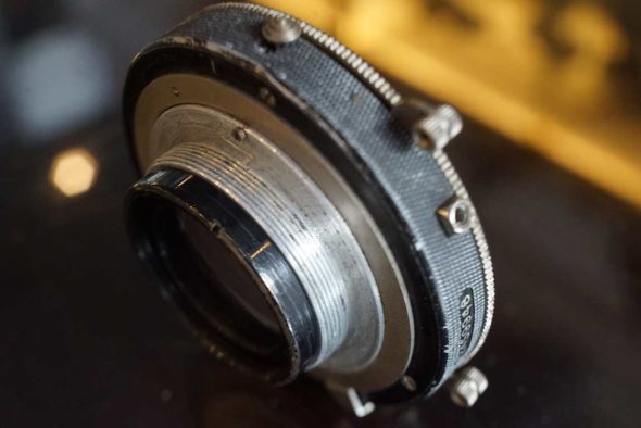 Voigtlander Heliar 4.5 / 13.5cm lens in compur shutter