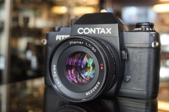 Contax RTS + Carl Zeiss Planar 50mm F/1.7 lens