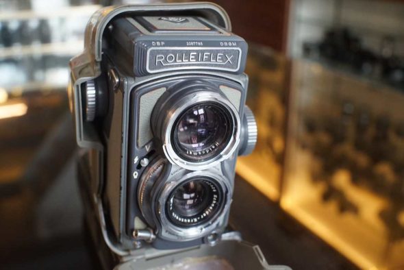 Rollei Baby Grey in leather case