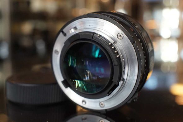 Nikon AF Nikkor 50mm F/1.4 lens