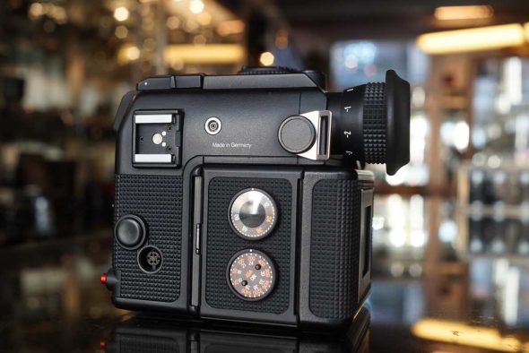 Rolleiflex 3003 with boxed charger OUTLET