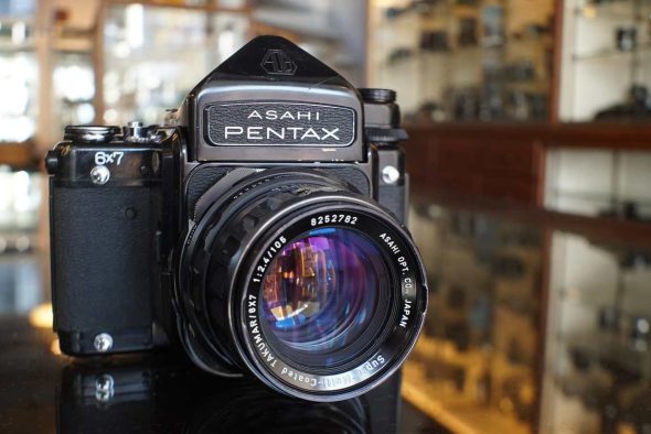 Pentax 6×7 MLU w/ Meter prism + Takumar 105mm F/2.4 lens