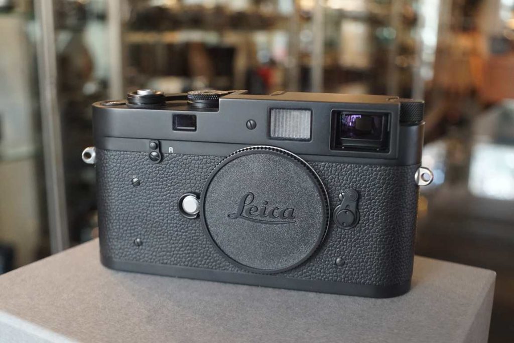 The Leica M-A is a fully mechanical 35mm rangefinder camera based on the M-P but without the light meter inside. No electronics, purely mechanics. For many film photographers this camera resembles the pinnacle of analog photography. Beautiful black chrome finish which is not a finger print magnet as the black paint M-P one is. This M-A was used before, but only a few rolls went through it. Produced in March of 2022 so we can say this camera functions and looks like new really. Previous owner bought it combined with the M10 and quickly noticed film was not really their thing. We have machine tested this camera and its perfect on all aspects. Rangefinder is dead accurate and all speeds are of course still on the spot in factory specs. The camera comes with the original retail boxes, bodycap and a 6 month warranty. No lens included.this item comes with a 6 month limited warranty