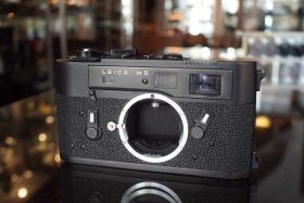 Leica M5 body black, 2-lug version, needs service, OUTLET