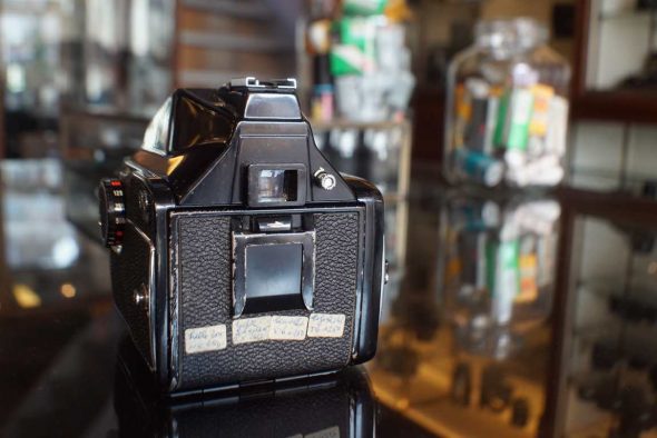 Mamiya M645 body with prism viewfinder, power issue, OUTLET