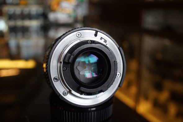 Nikon AF NIkkor 35mm f/2 lens