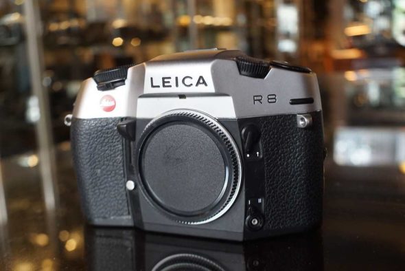 Leica R8 body chrome, boxed