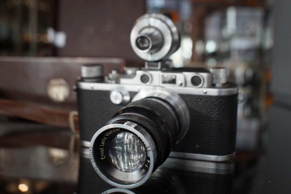 Leica IIIa rangefinder + lens & accessories in leather case