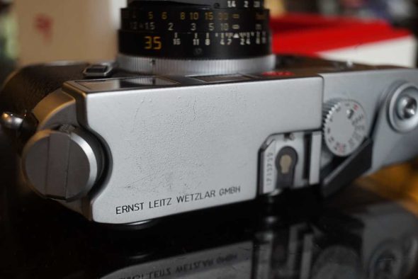 Leica M6 classic chrome body, cased and serviced