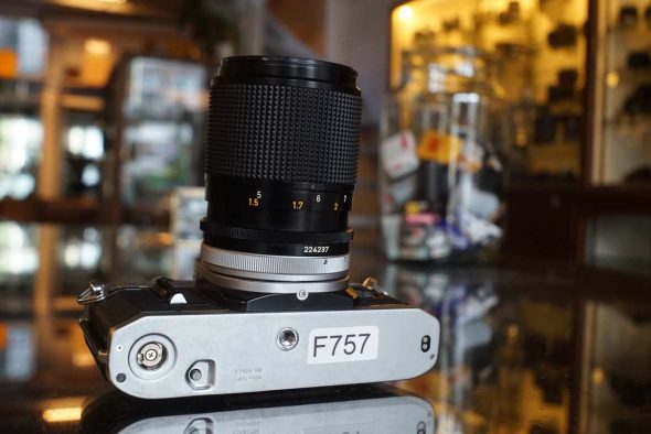 Canon AT-1 + FD 135mm f/3.5 SC OUTLET