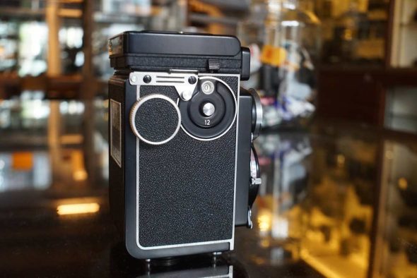 Rolleicord Vb TLR camera w/ Xenar lens