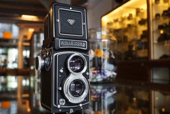 Rolleicord Vb TLR camera w/ Xenar lens