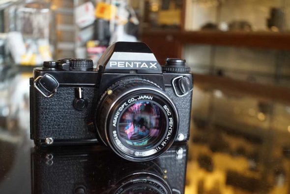 Pentax LX + Pentax-M 50mm F/1.4 PK lens