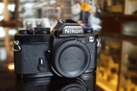 Nikon FM body, black