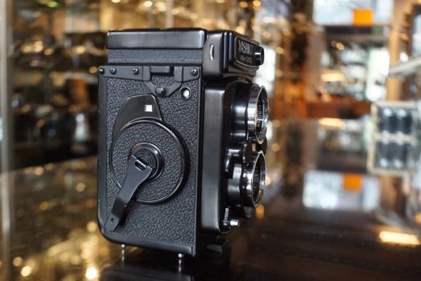 Yashica Mat 124G TLR camera w/ Yashinon lens