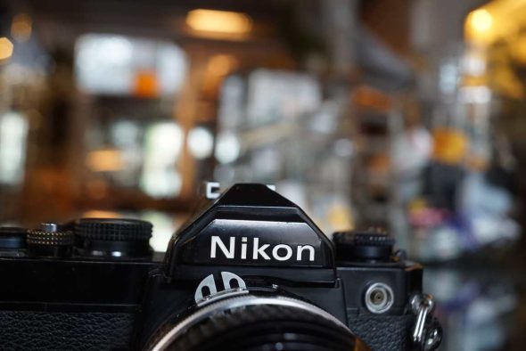 Nikon FM black kit + Nikkor 50mm f/2 AI, WORN