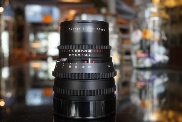 Hasselblad Sonnar 150mm F/4 T* black lens