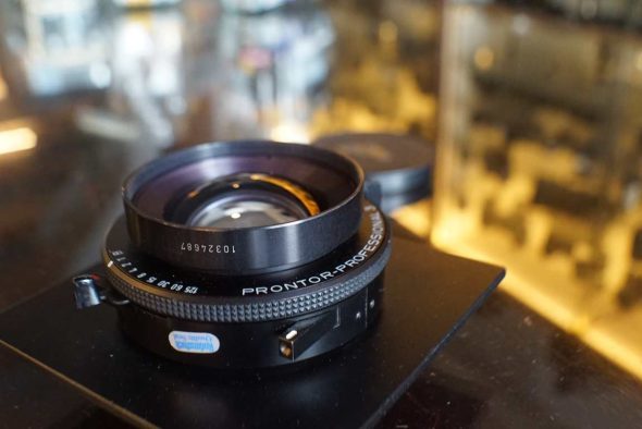 Rodenstock Sironar-N 240mm F/5.6 MC lens in Prontor Professional 3 shutter