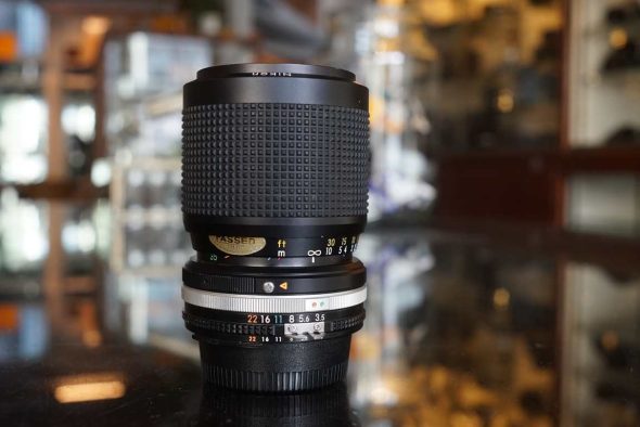 Nikon NIkkor 35-105mm 1:3.5-4.5 AI-S lens