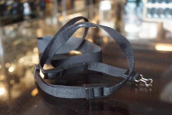 Leica camera strap, M6 era variant