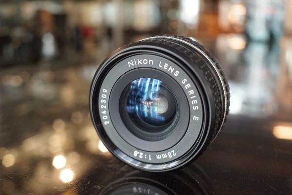 Nikon E 28mm F/2.8 AI-S lens