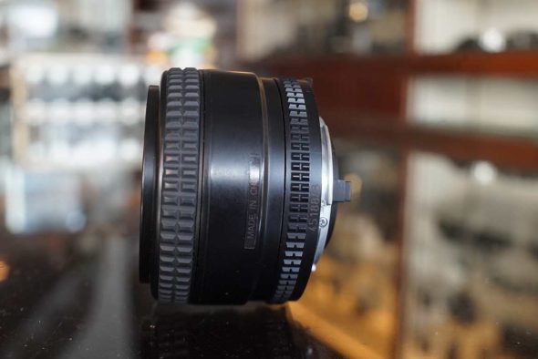 Nikon AF Nikkor 50mm F/1.4D lens, faulty aperture, OUTLET