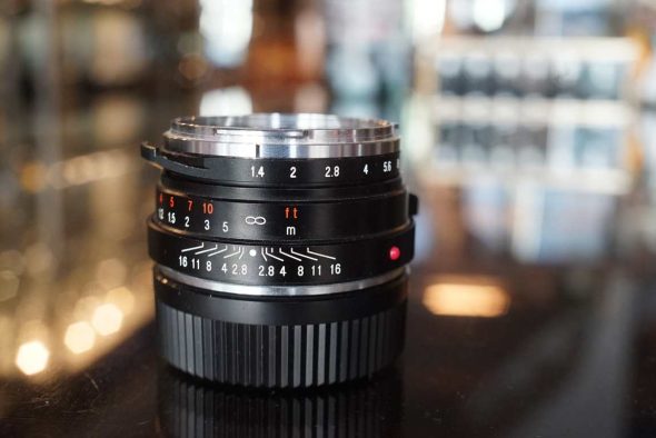 Voigtlander Nokton Classic 40mm F/1.4 lens for M-mount