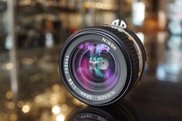 Nikon Nikkor 28mm F/2.8 AI-S (CRC)