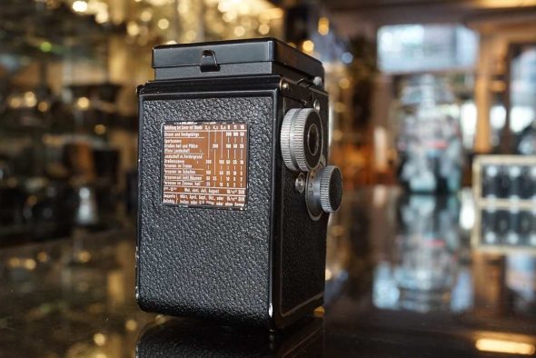 Rollei Rolleicord IIb with Triotar taking lens, collectible TLR