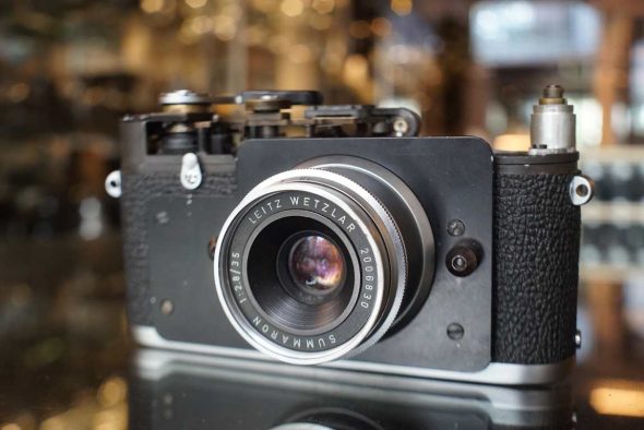 Leica “Postcamera 1968” with close focus Summaron 2.8 / 35mm