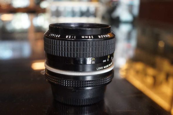 Nikon Nikkor 28mm F/2.8 AI lens