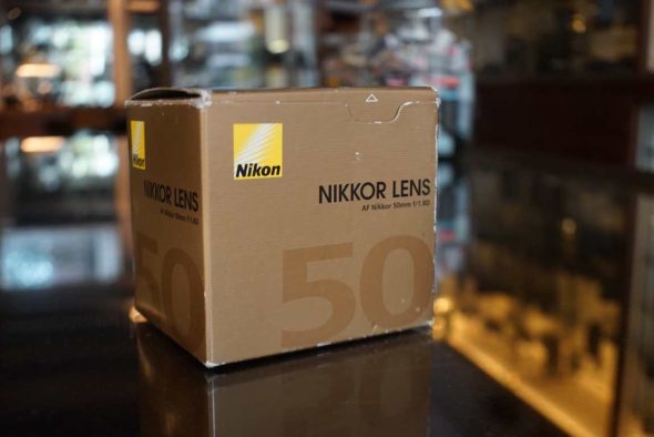 Nikon AF Nikkor 50mm f/1.8 D, boxed