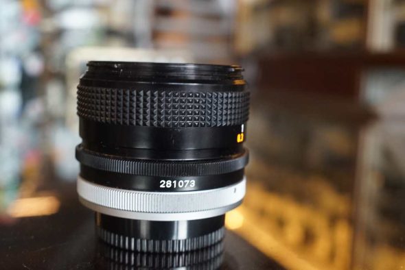 Canon FD lens 28mm F/2.8 SC